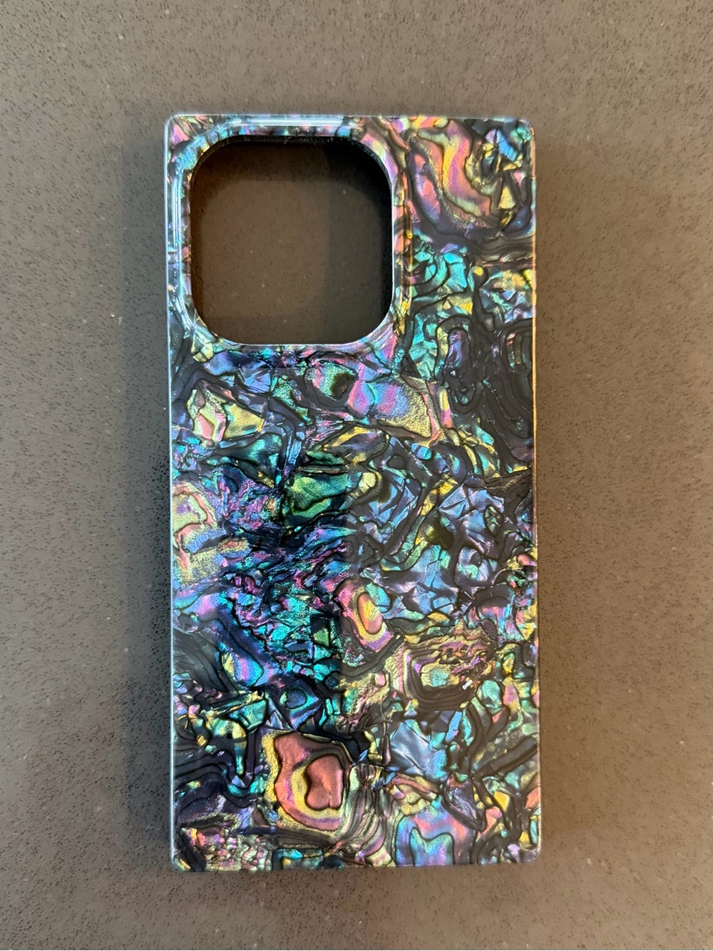 Flaunt Phone Case - iPhone 15 Pro